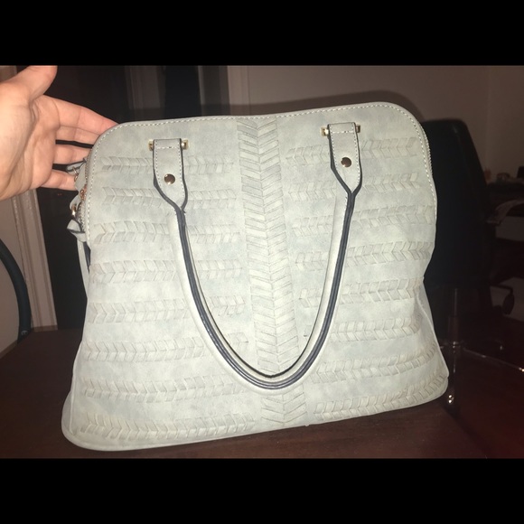 Large shoulder bag - Picture 9 of 14